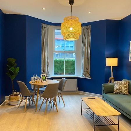 Aaron Wise - 17 Fitzhamon Apartments Cardiff Eksteriør bilde