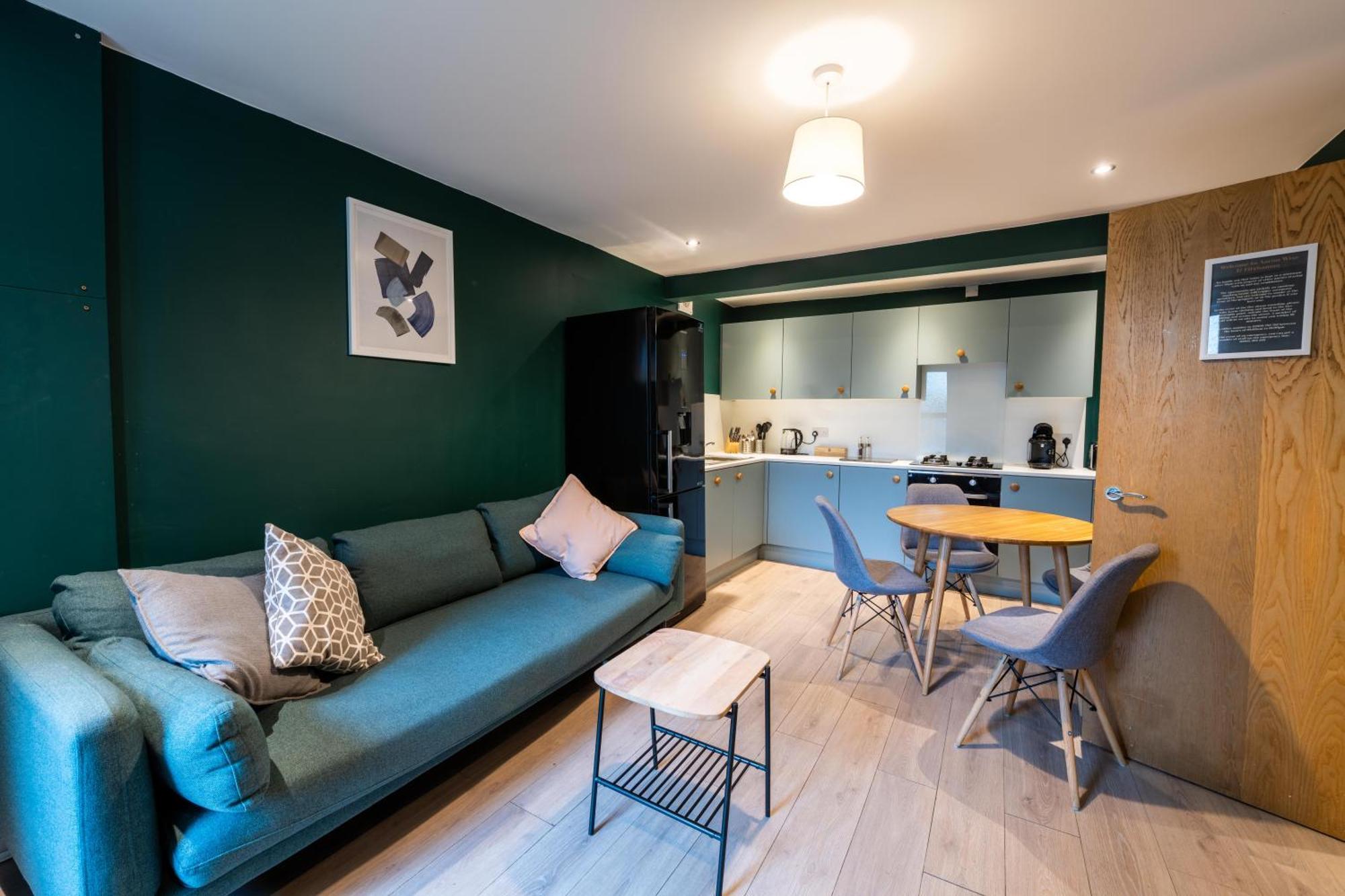 Aaron Wise - 17 Fitzhamon Apartments Cardiff Eksteriør bilde
