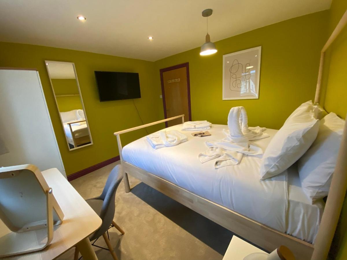 Aaron Wise - 17 Fitzhamon Apartments Cardiff Eksteriør bilde