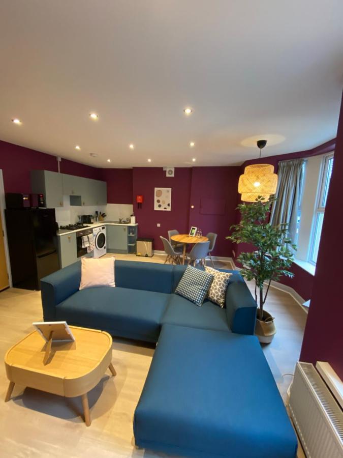 Aaron Wise - 17 Fitzhamon Apartments Cardiff Eksteriør bilde