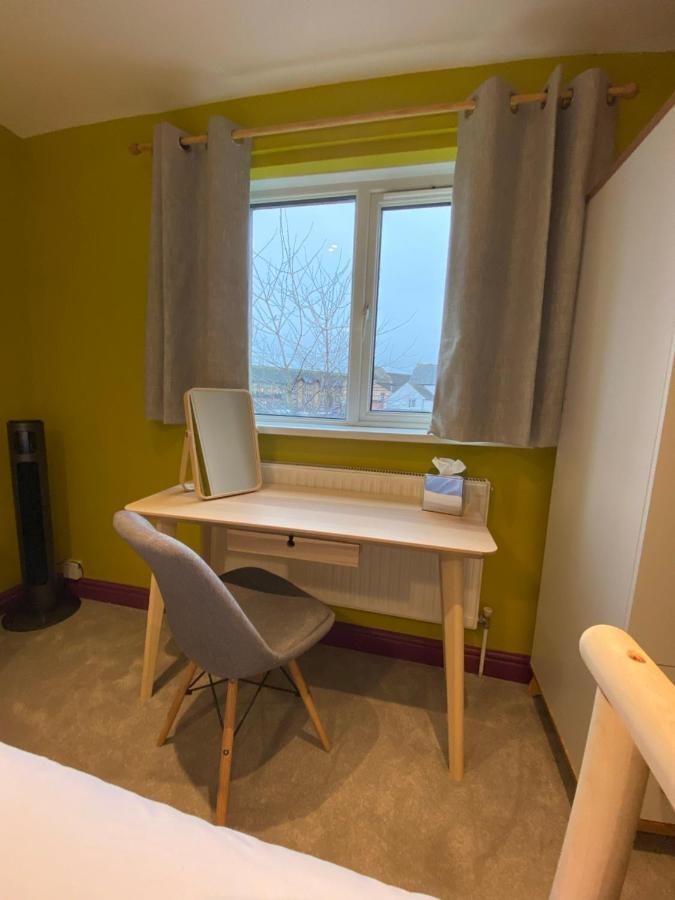 Aaron Wise - 17 Fitzhamon Apartments Cardiff Eksteriør bilde